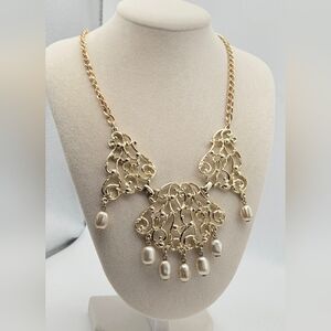 Vintage Sarah Coventry Gold-Tone Filligree Necklace With Faux Pearls